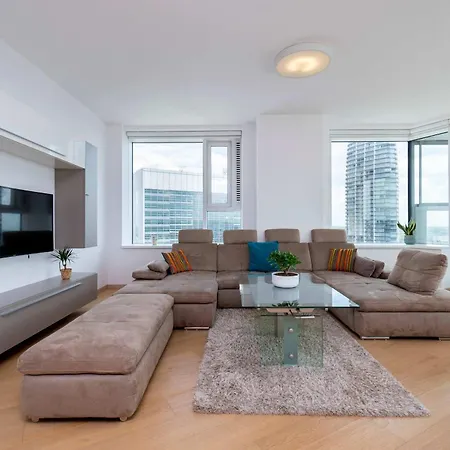 아파트 Panorama Escape 26th Floor - Castle & Views *